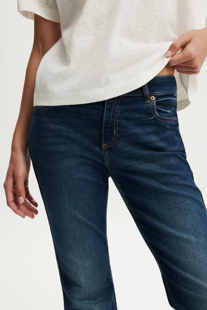 Mid Rise Bootcut Jean