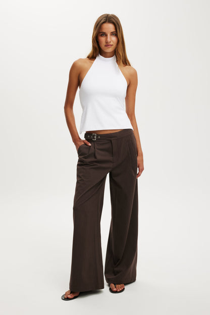 Hold Me Halter Twist Back