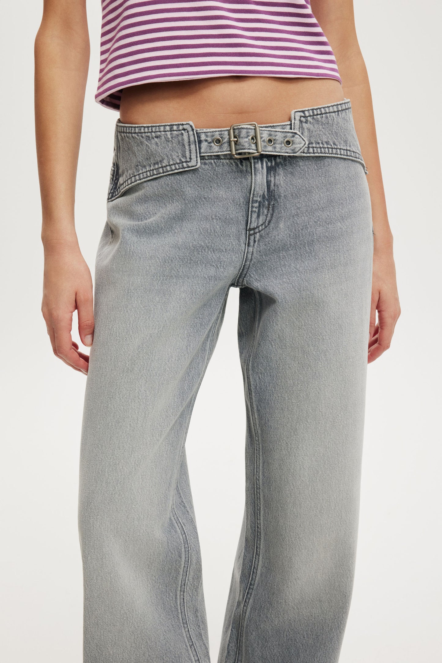 Belted Low Rise Straight Jean