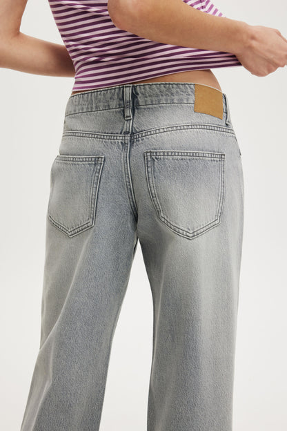 Belted Low Rise Straight Jean