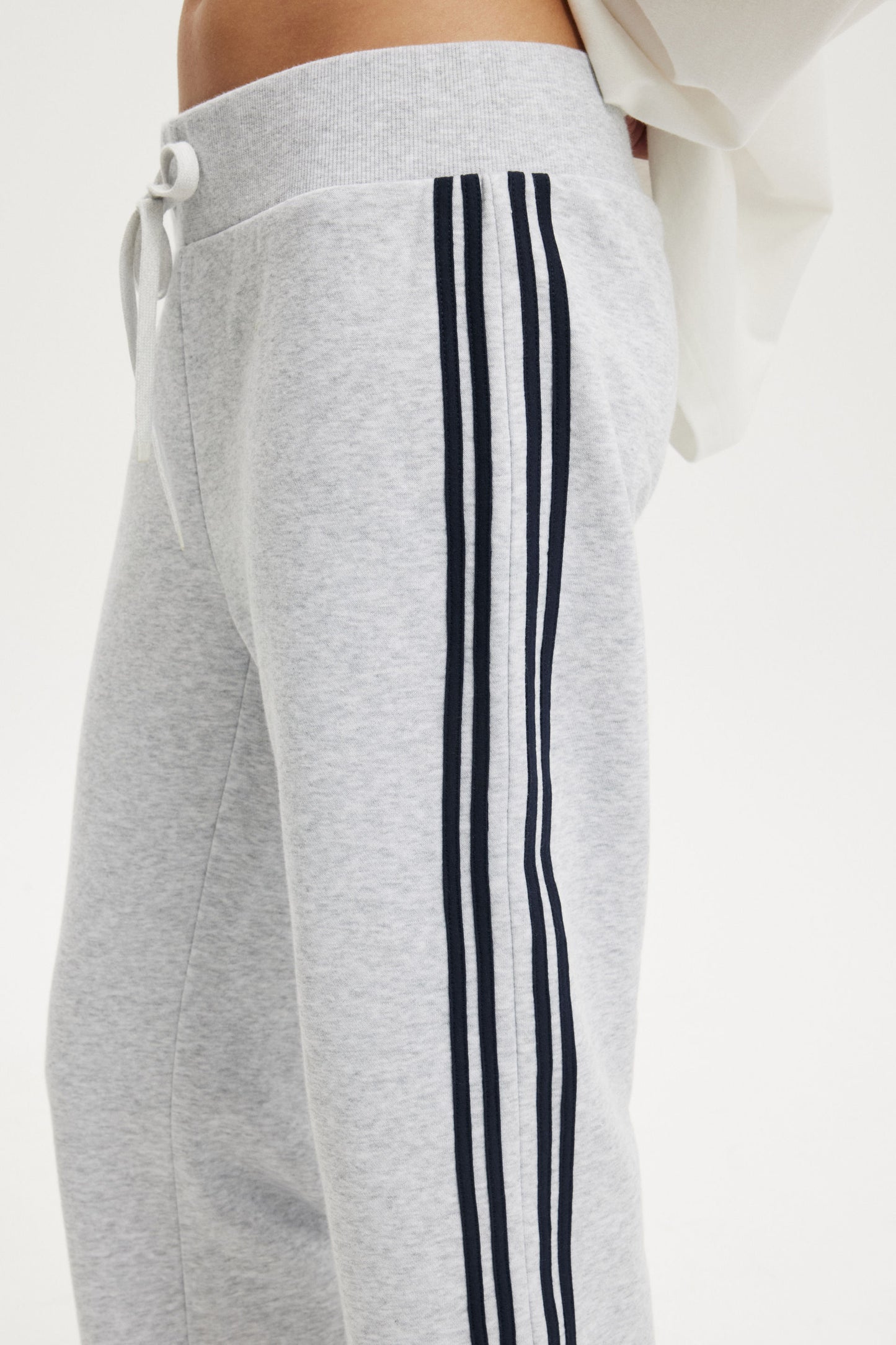 Capri Fleece Sweatpant