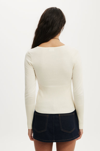 Close Knit V-Neck Top