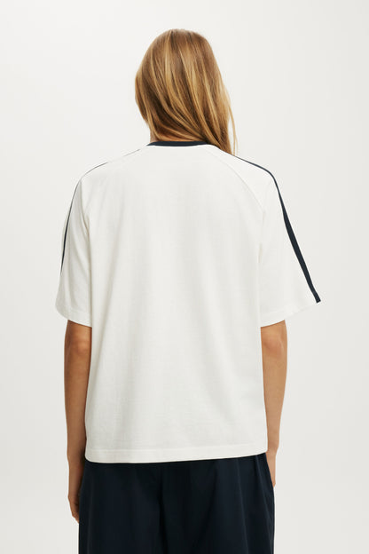 Vneck Oversized Raglan Graphic Tee