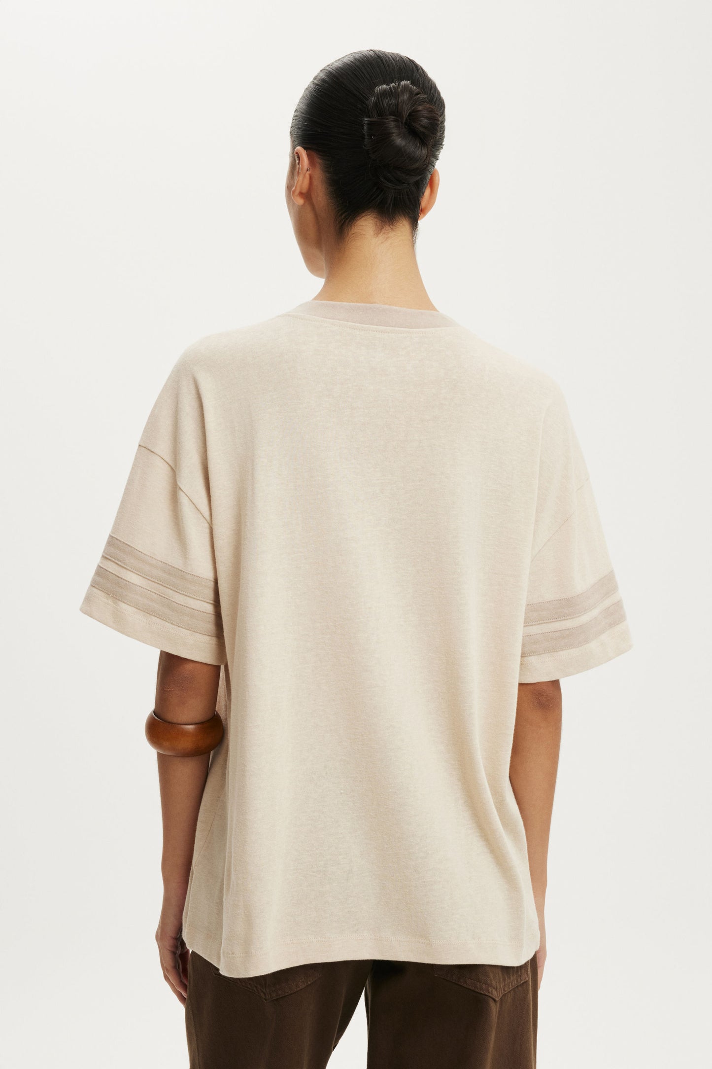 V Neck Vacay Graphic Tee