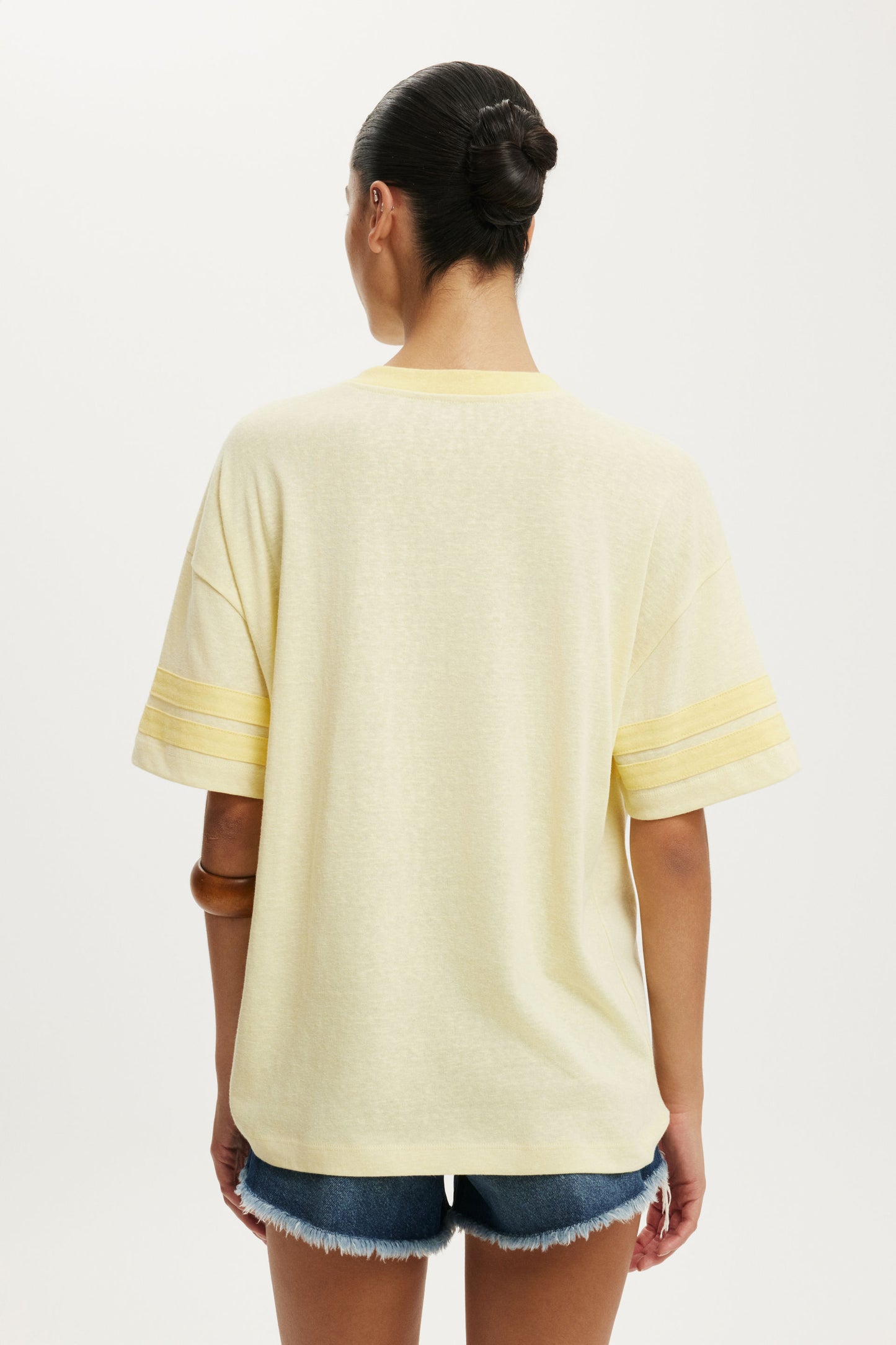 V Neck Vacay Graphic Tee