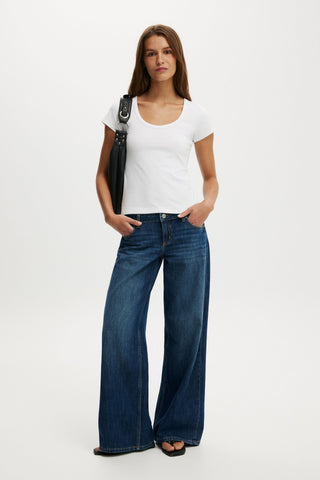 Everyday Smooth Scoop Neck Tee