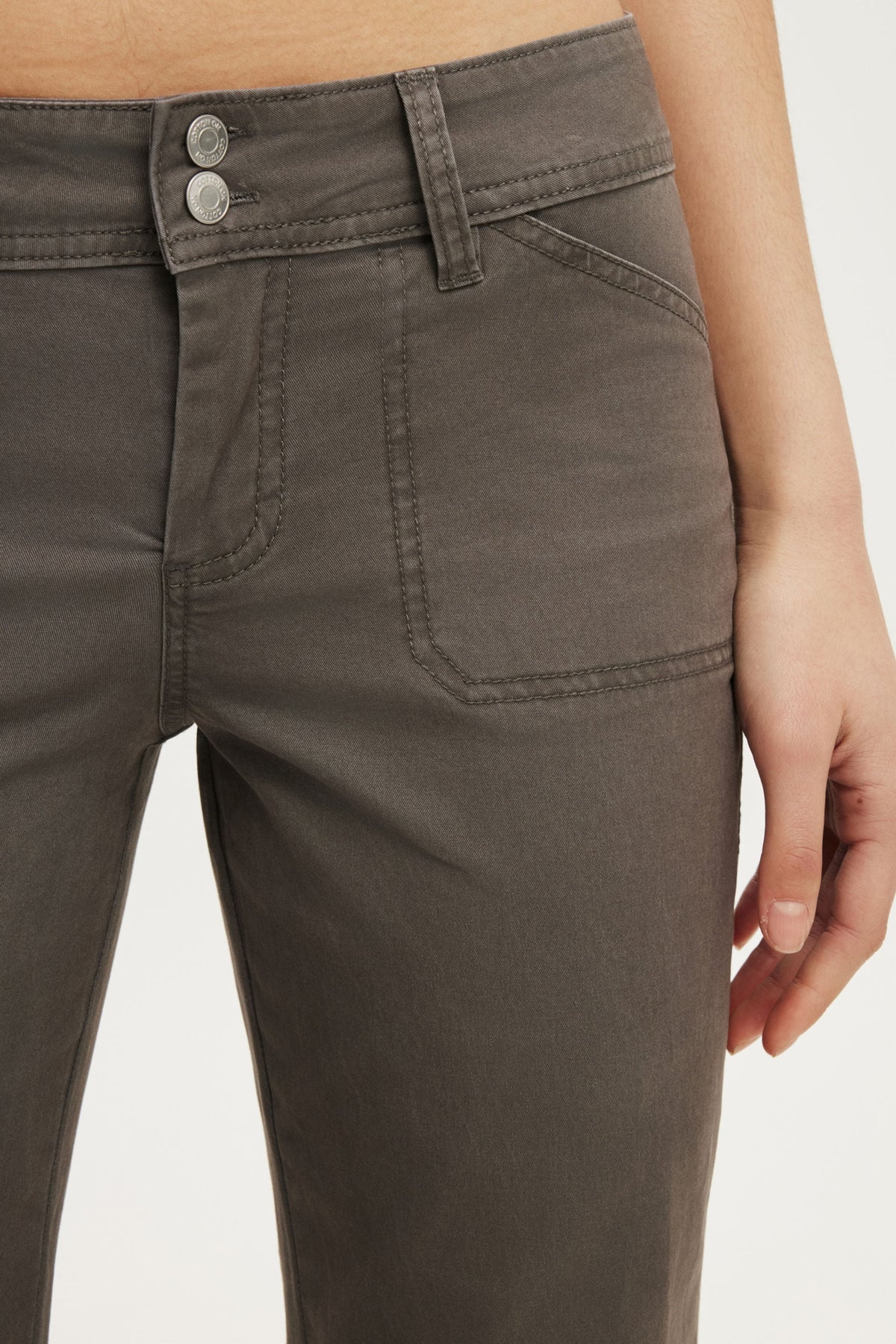 Suki Low Rise Bootleg Pant