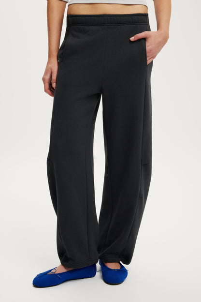 Barrel Leg Sweatpant