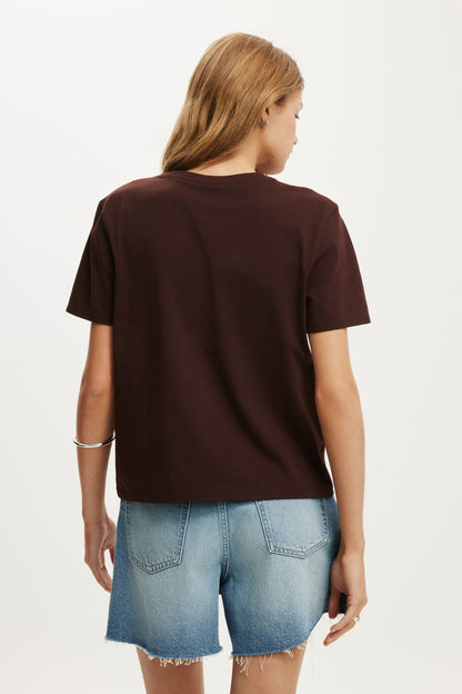 The Off Duty Graphic Tee