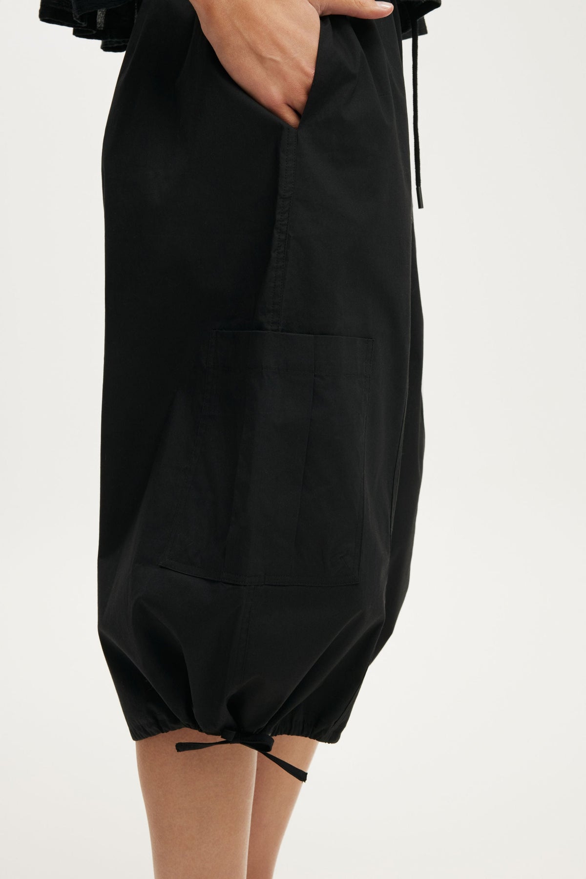 Jackson Utility Capri