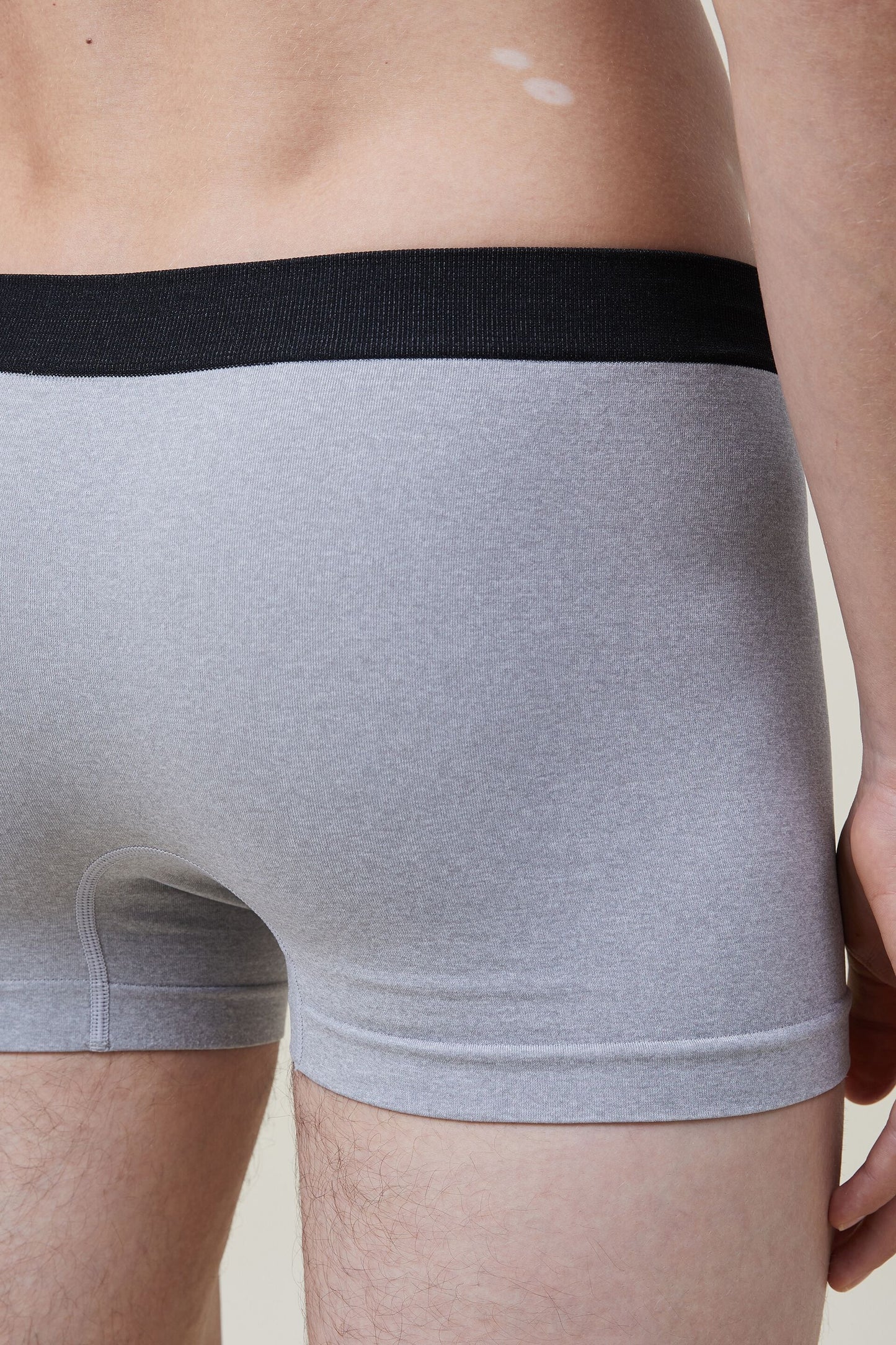 Mens Seamless Trunks