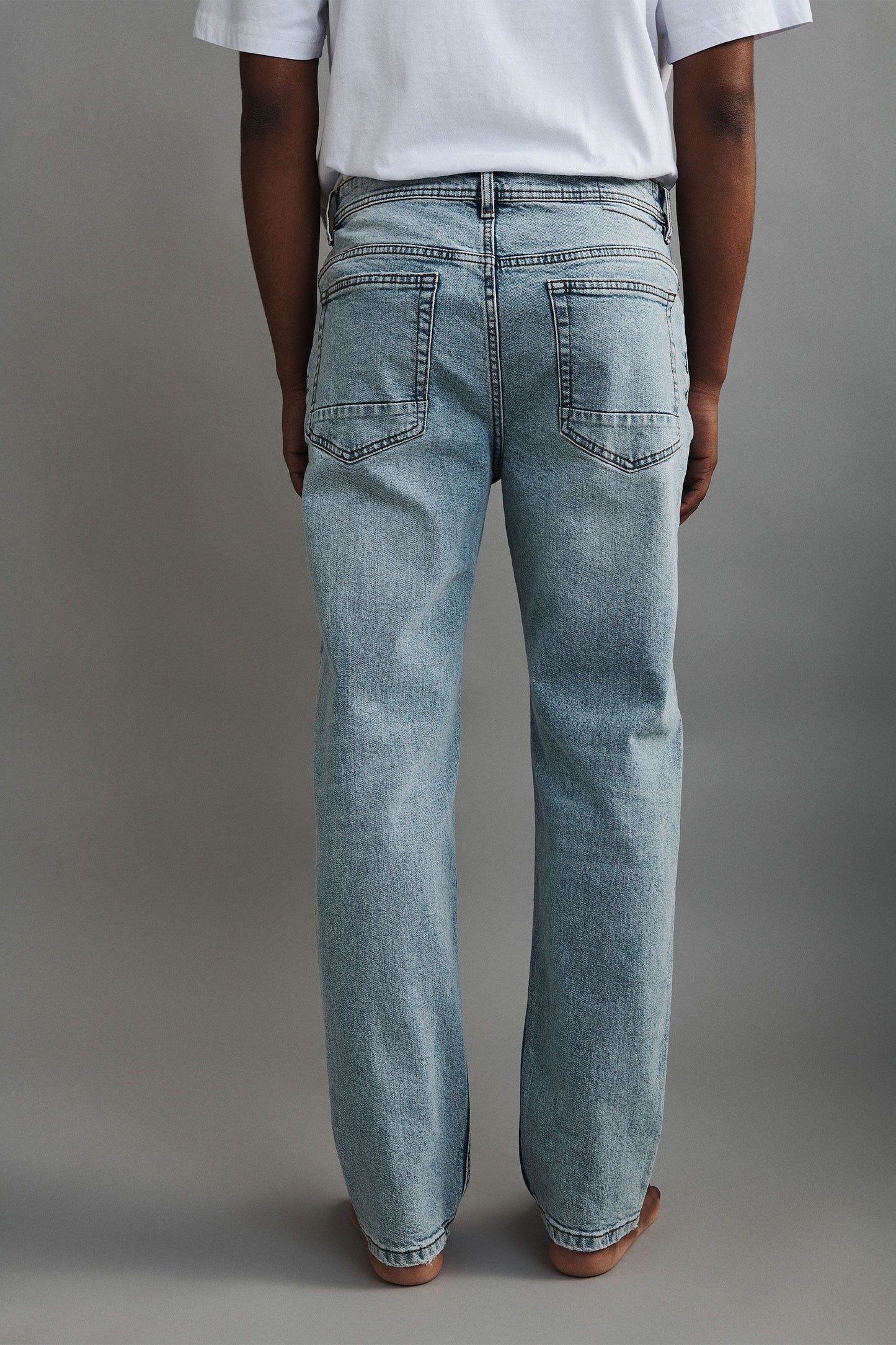 Slim Straight Jean
