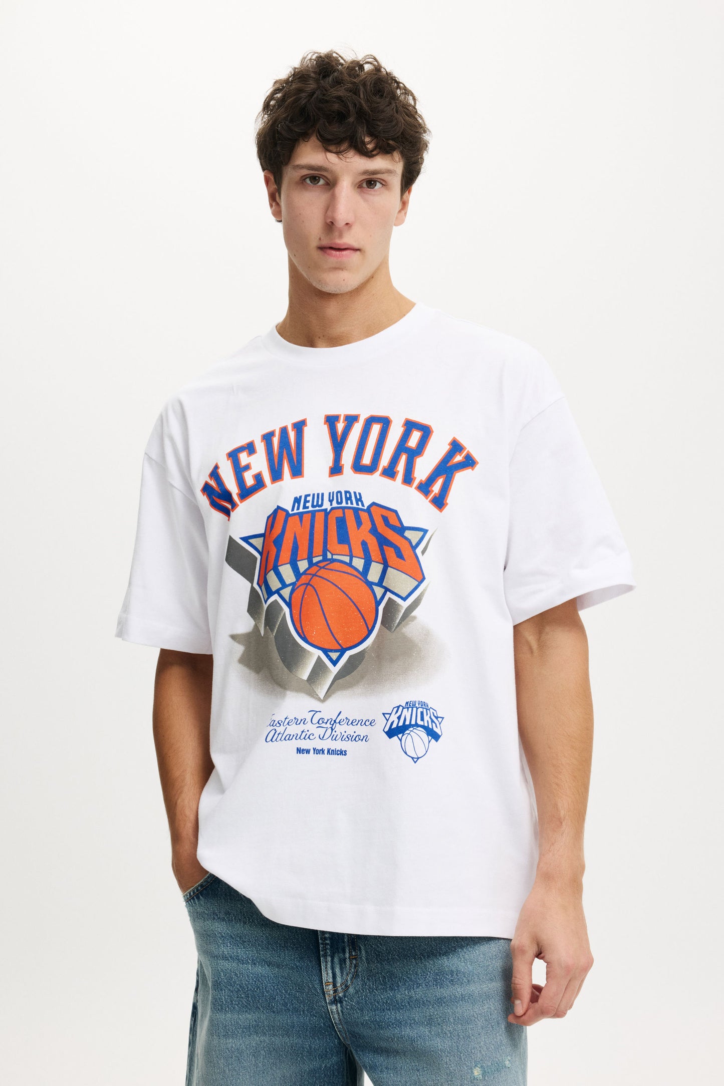 NBA New York Knicks Box Fit T-Shirt
