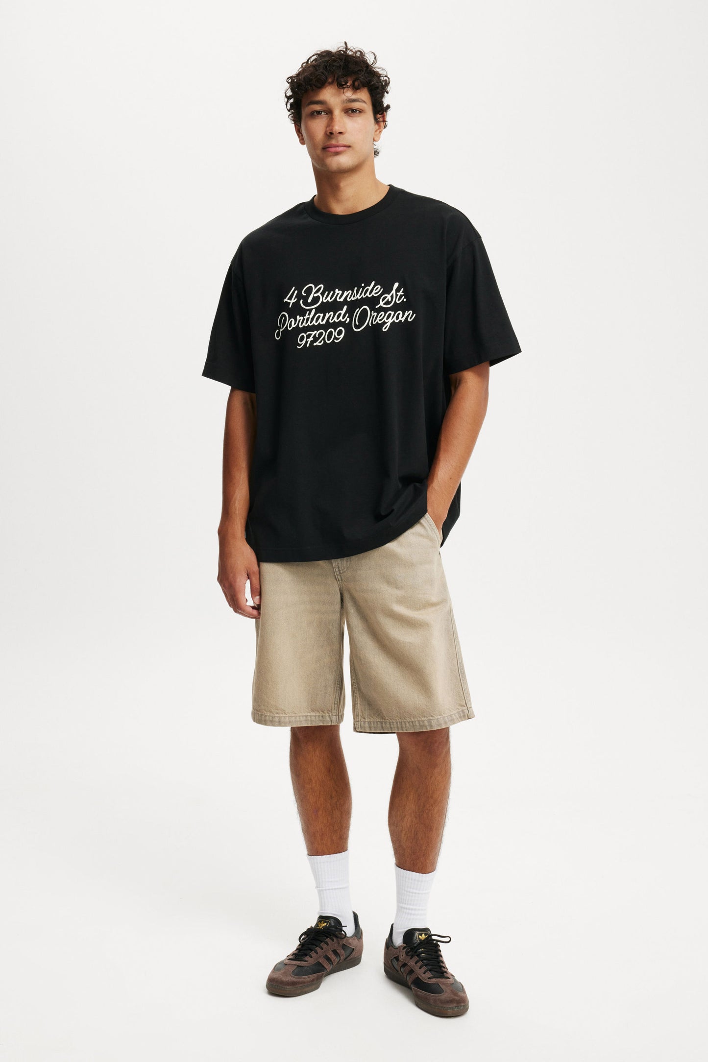 Box Fit Graphic T-Shirt
