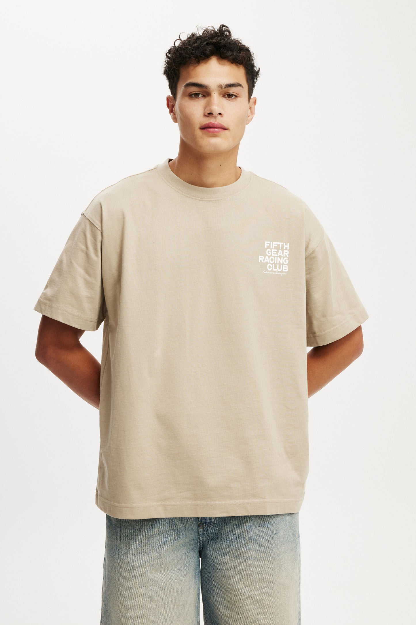 Box Fit Graphic T-Shirt
