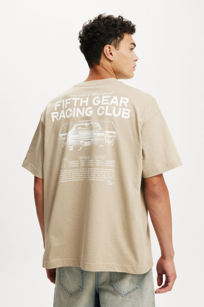 Box Fit Graphic T-Shirt