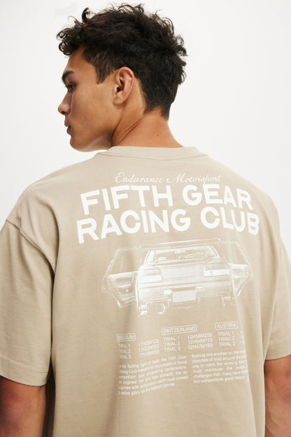 Box Fit Graphic T-Shirt