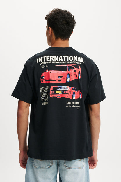 Box Fit Graphic T-Shirt