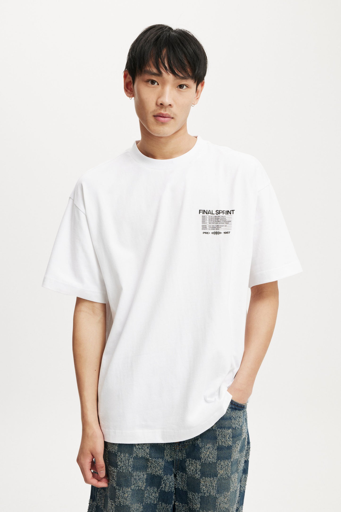 Box Fit Graphic T-Shirt
