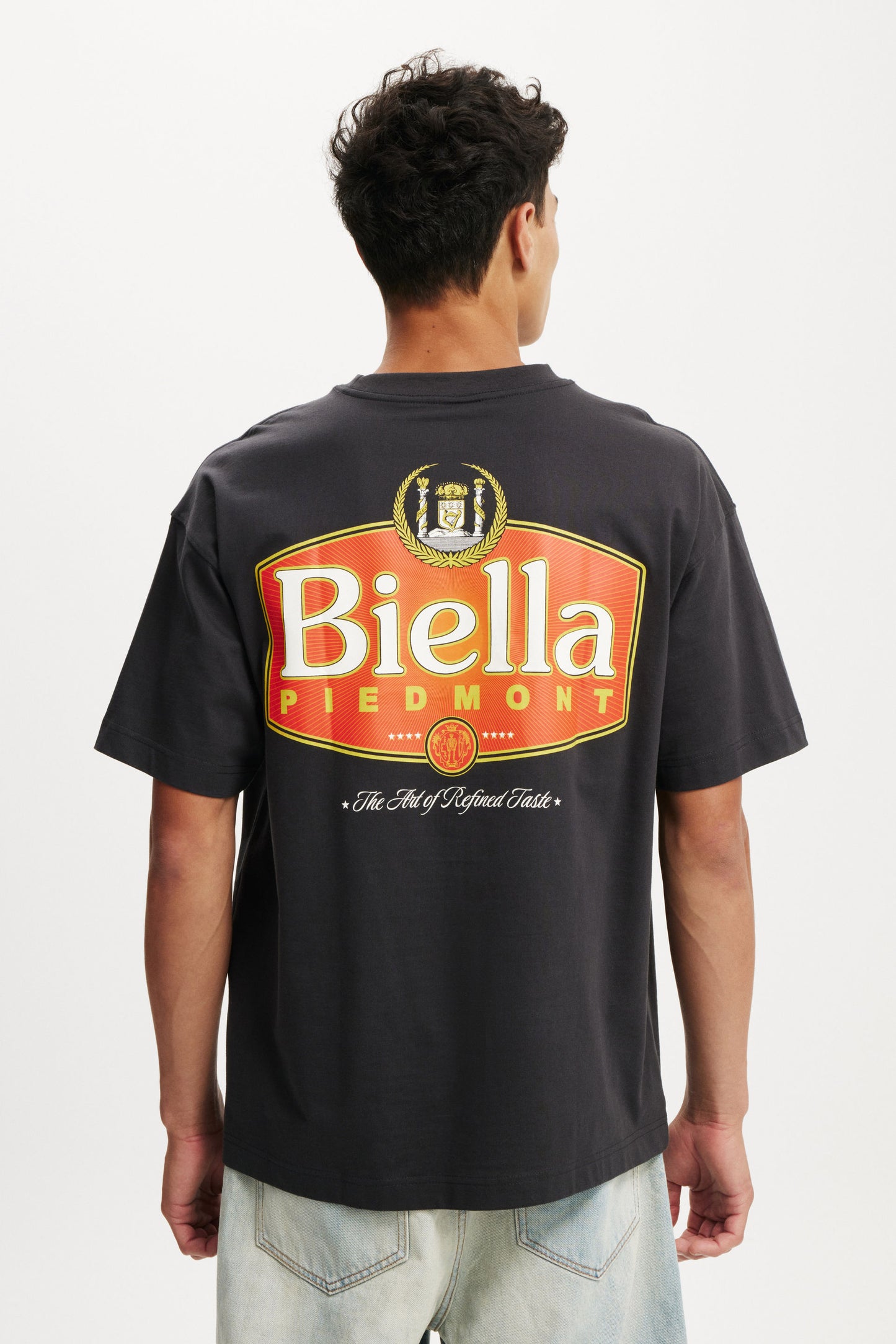 Box Fit Graphic T-Shirt