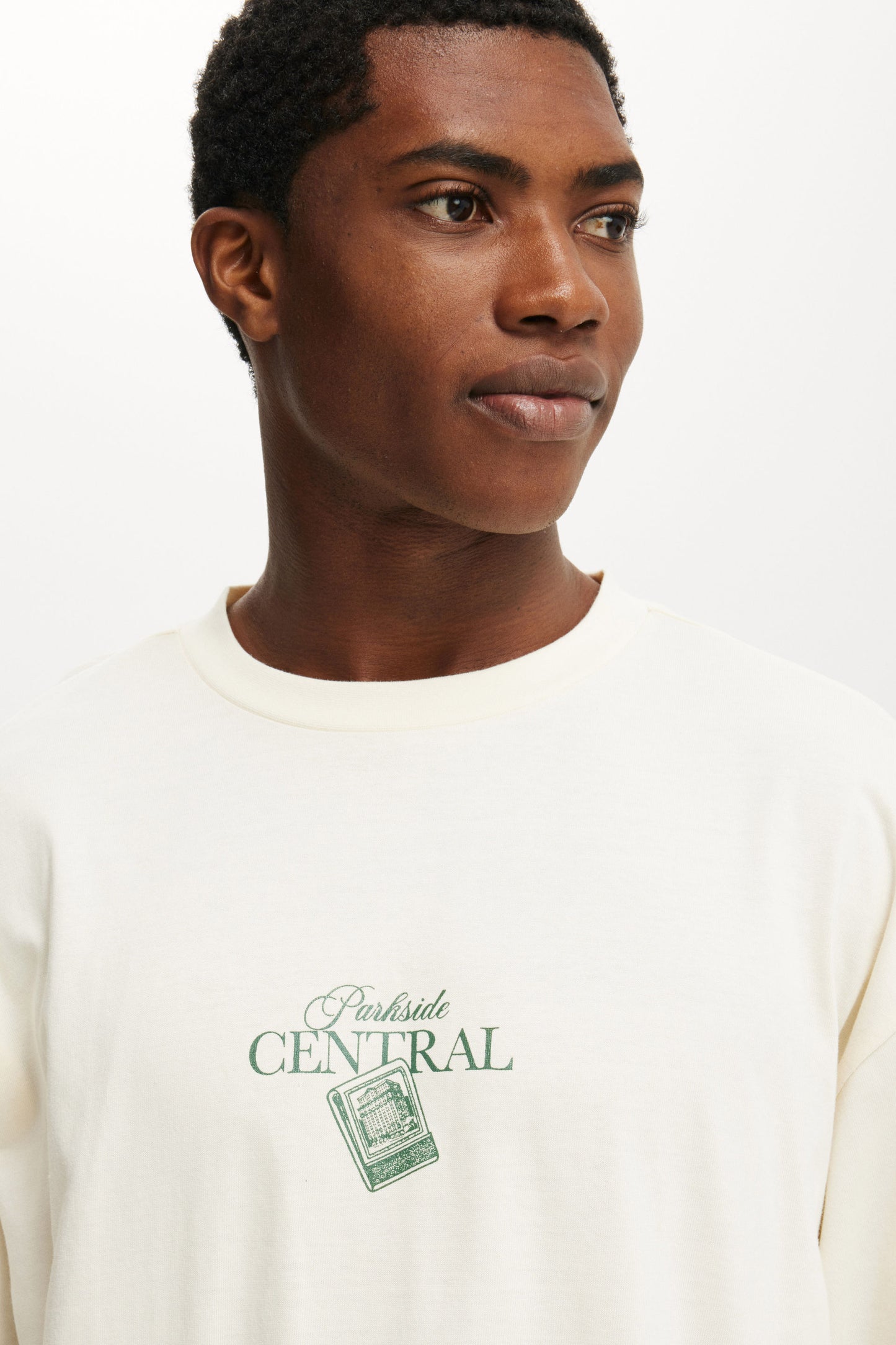 Box Fit Graphic T-Shirt
