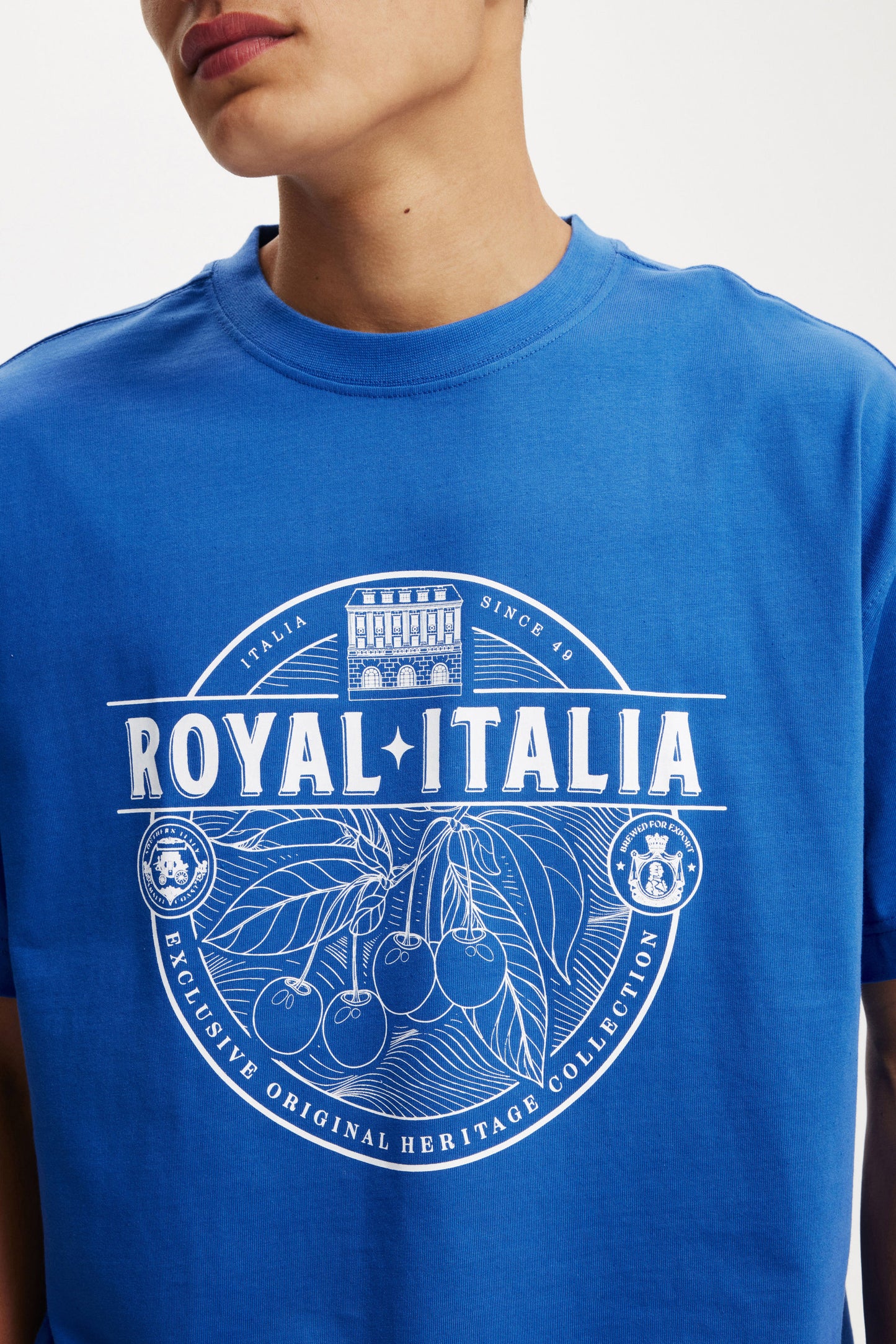 Box Fit Graphic T-Shirt