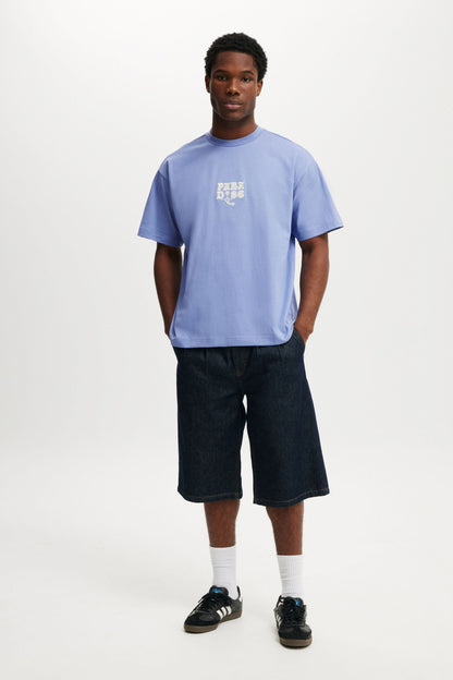 Box Fit Graphic T-Shirt