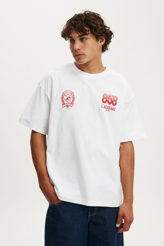 Box Fit Graphic T-Shirt