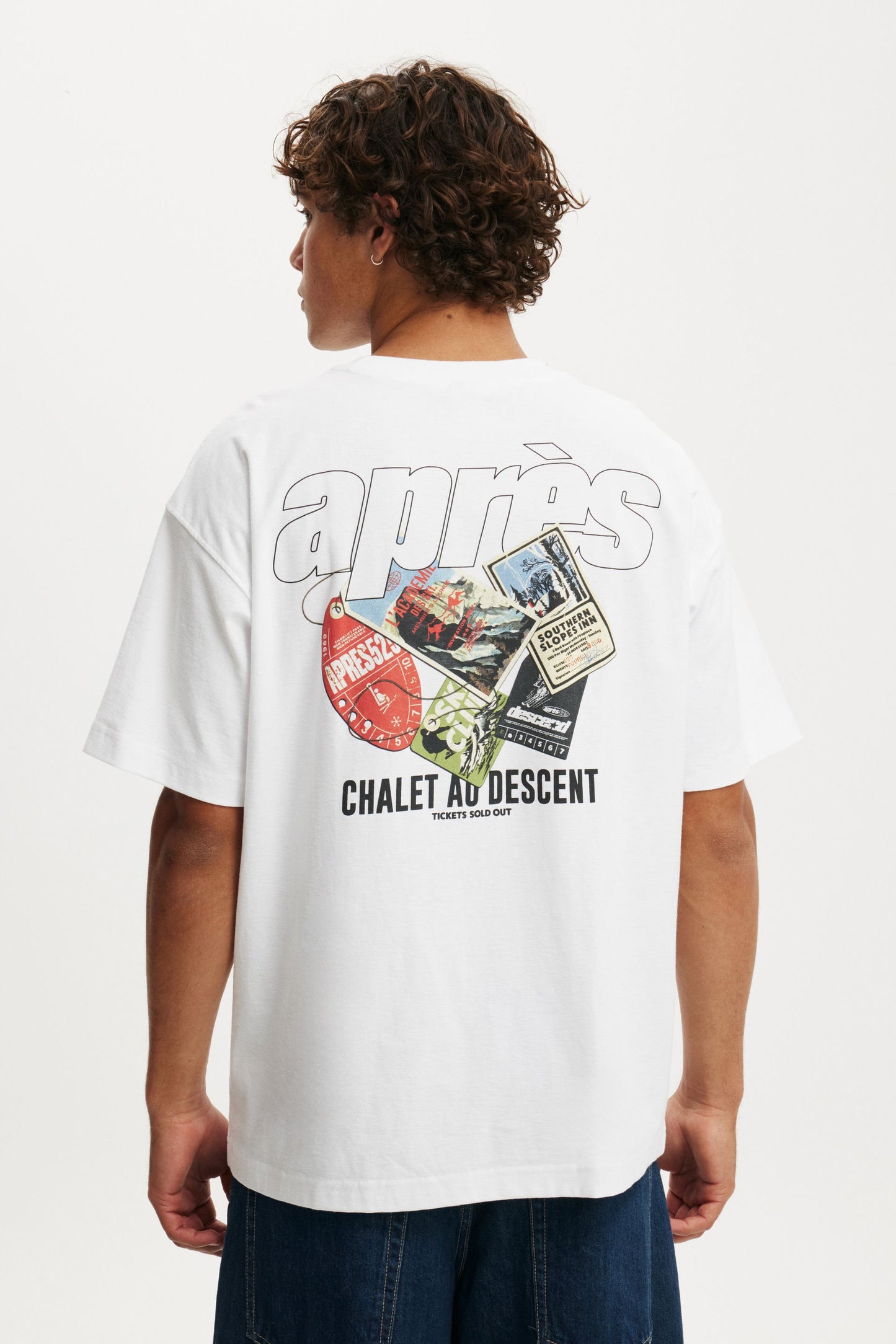 Box Fit Graphic T-Shirt