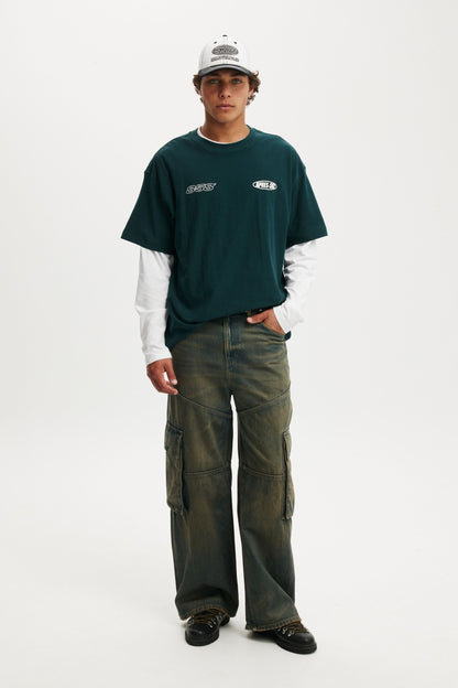 Box Fit Graphic T-Shirt