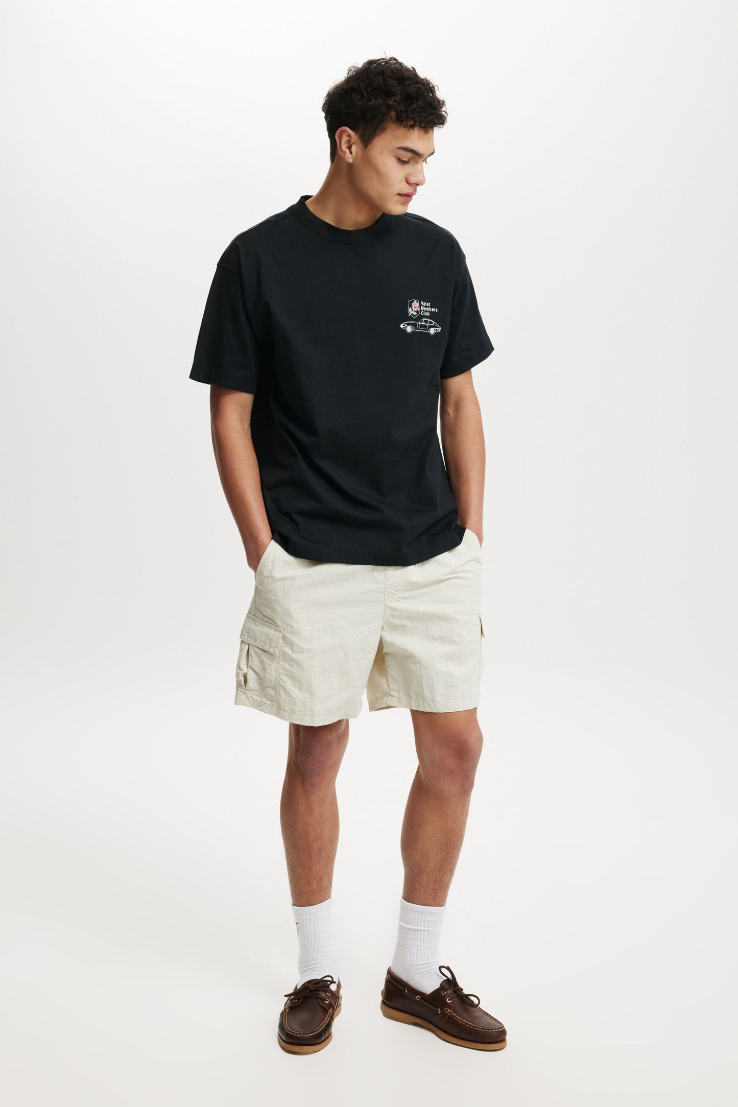 Box Fit Graphic T-Shirt