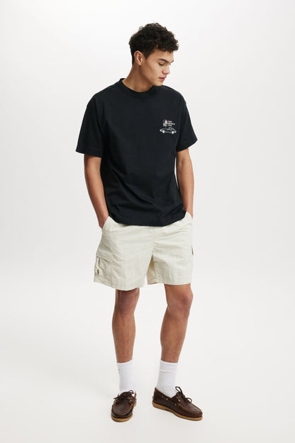 Box Fit Graphic T-Shirt