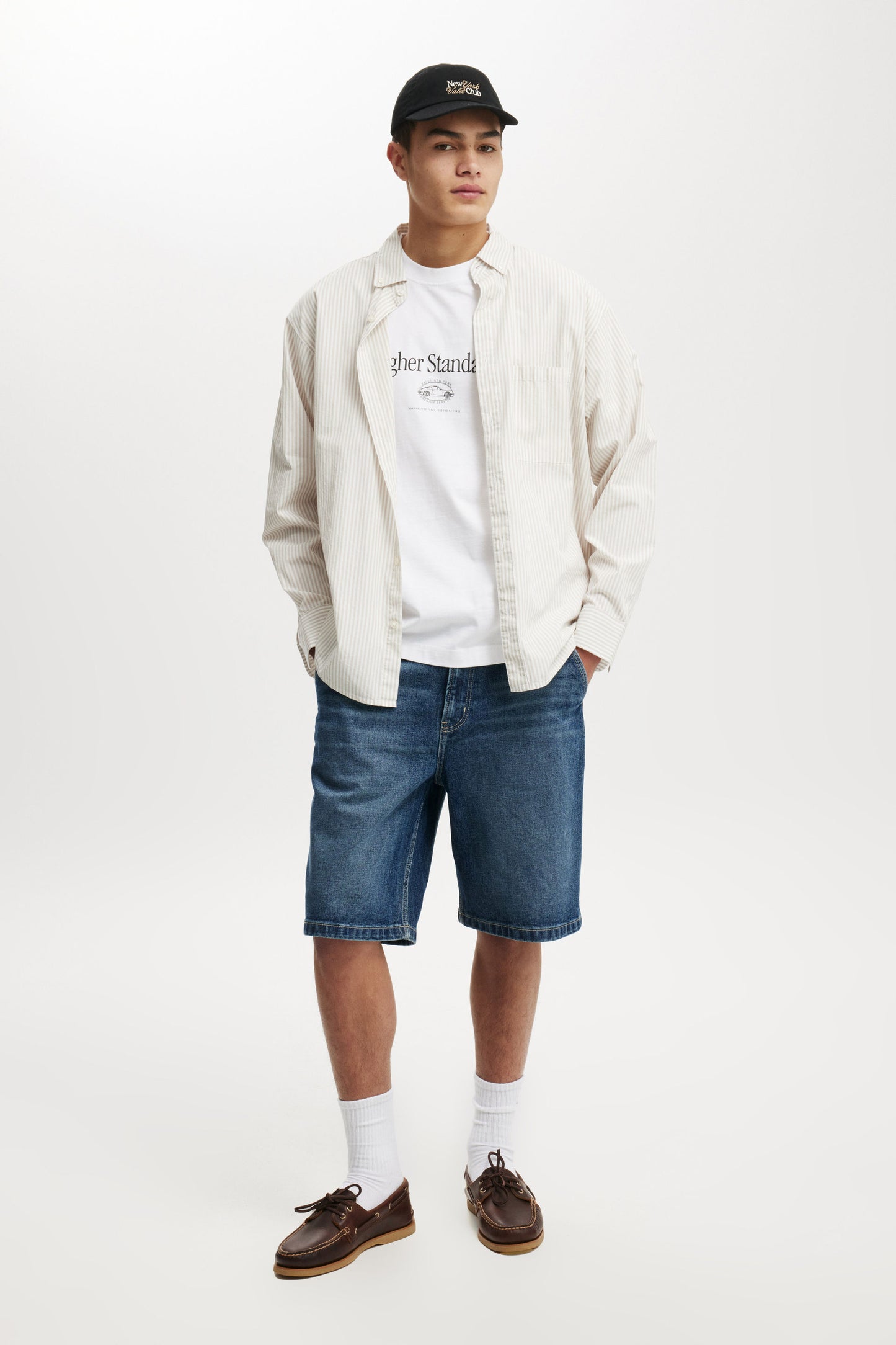 Box Fit Graphic T-Shirt