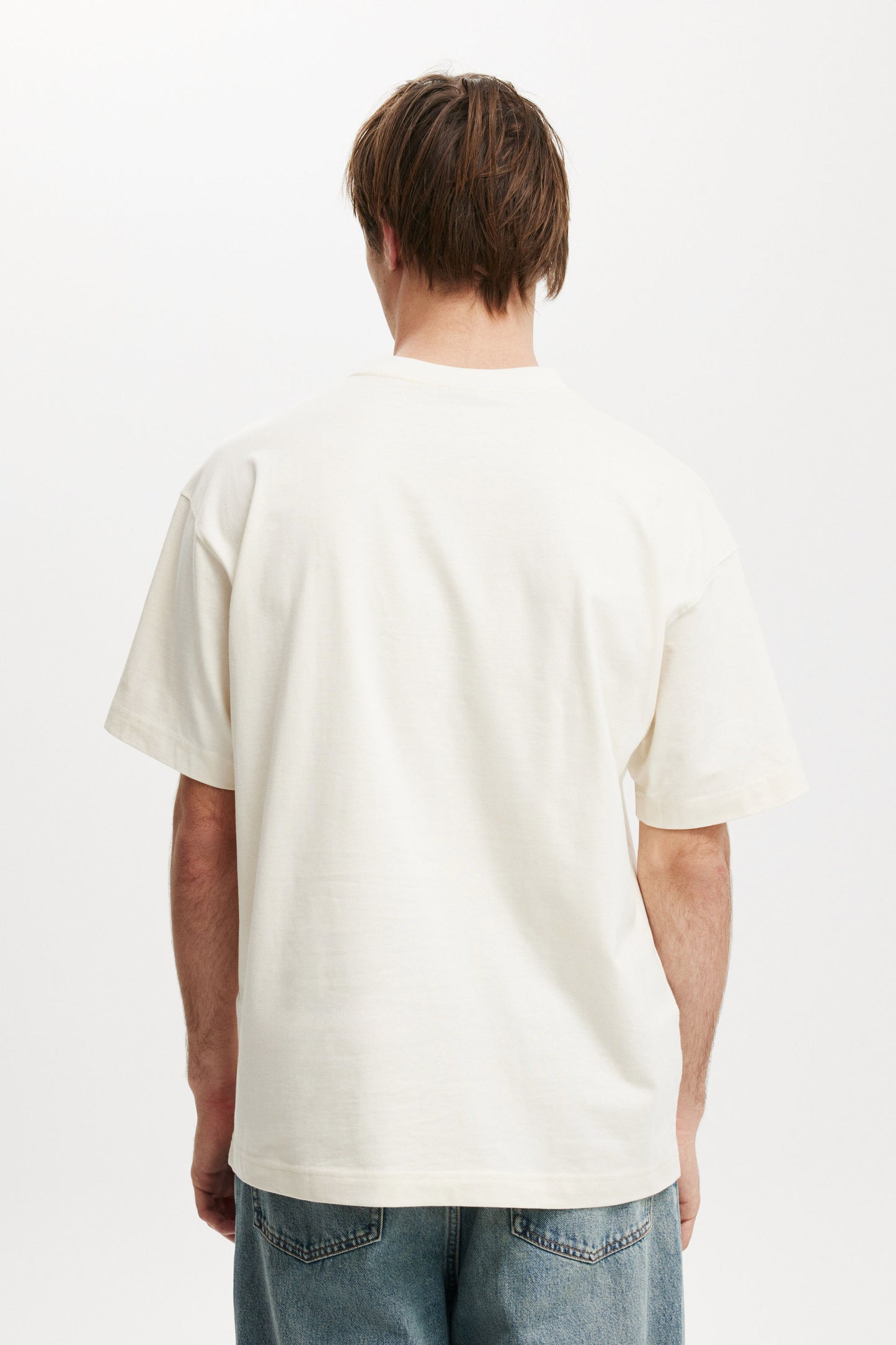 Box Fit Graphic T-Shirt