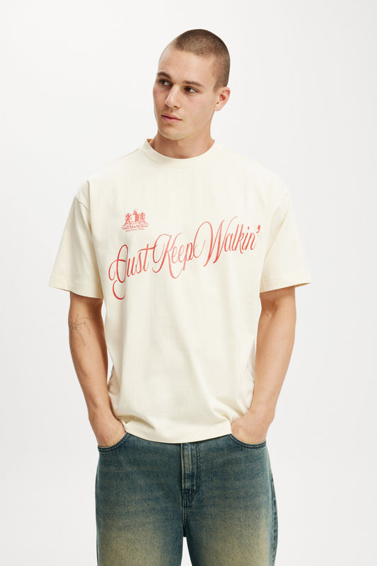 Box Fit Graphic T-Shirt