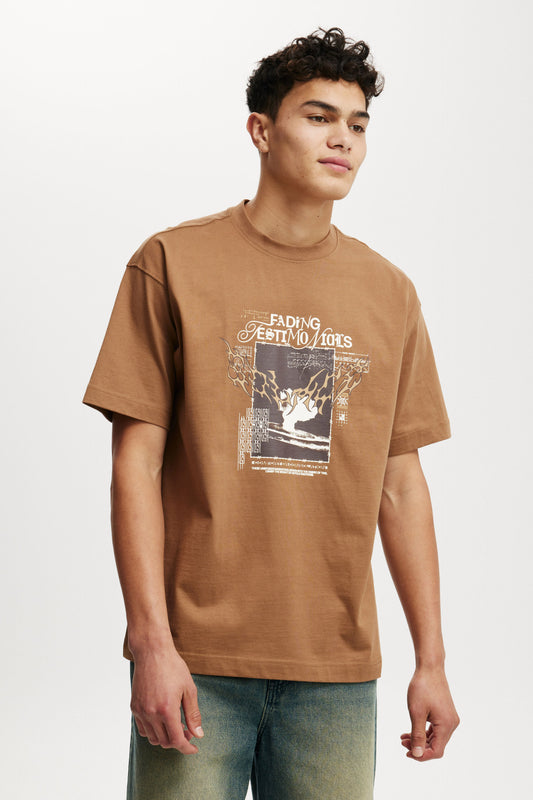 Box Fit Graphic T-Shirt