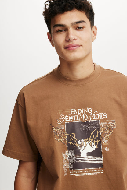Box Fit Graphic T-Shirt