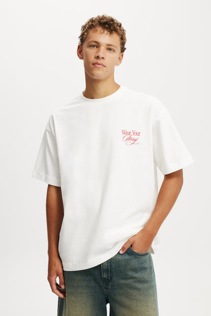 Box Fit Graphic T-Shirt
