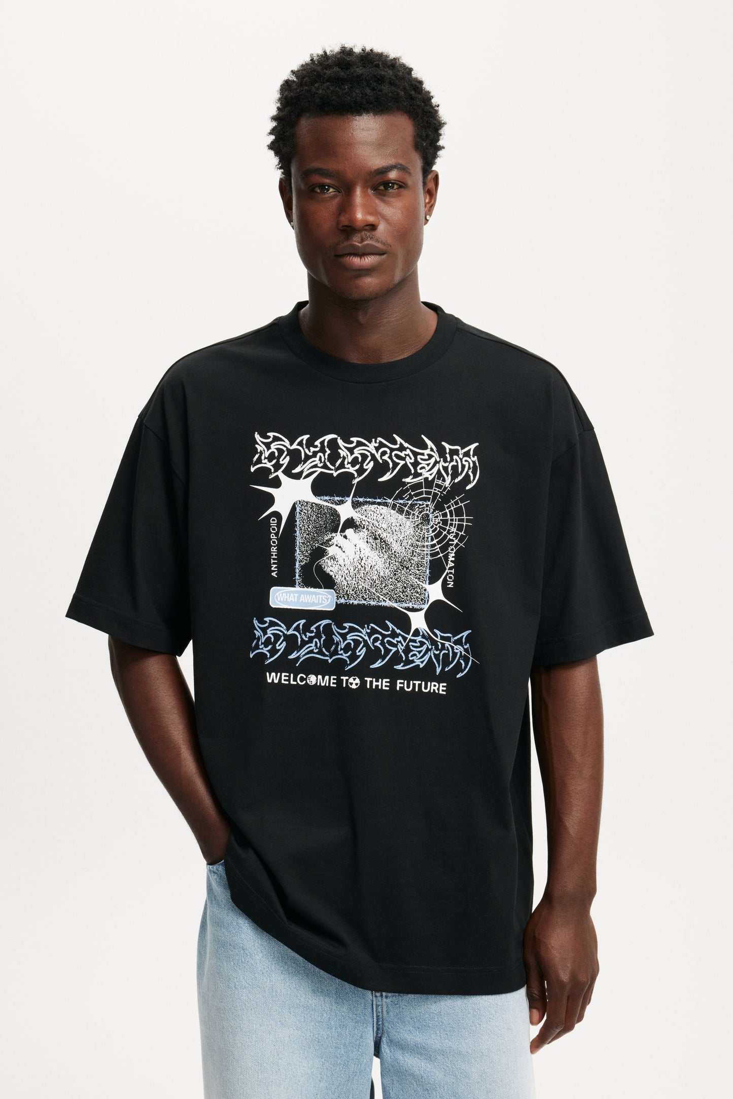 Box Fit Graphic T-Shirt