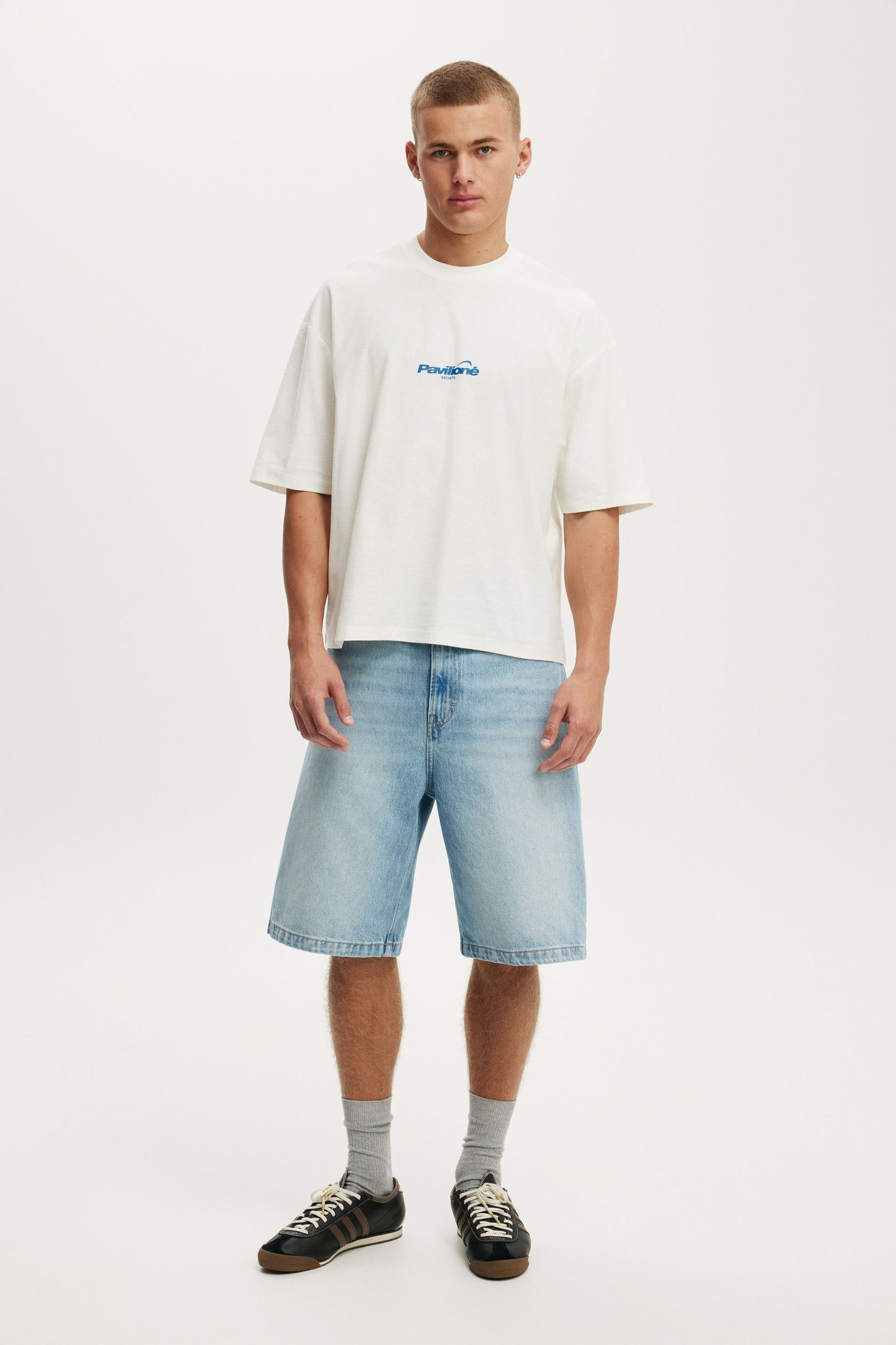 Cropped Fit Graphic T-Shirt
