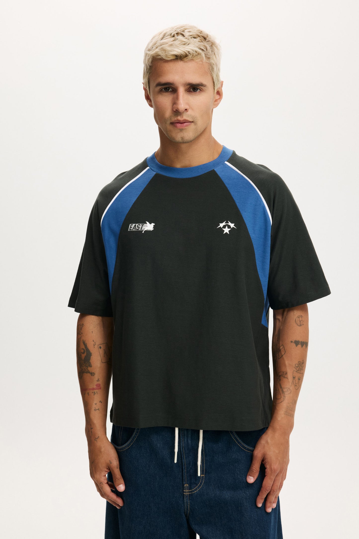 Cropped Fit Graphic T-Shirt