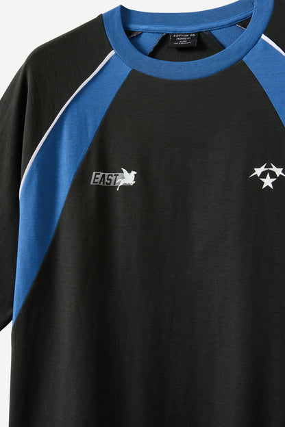 Cropped Fit Graphic T-Shirt