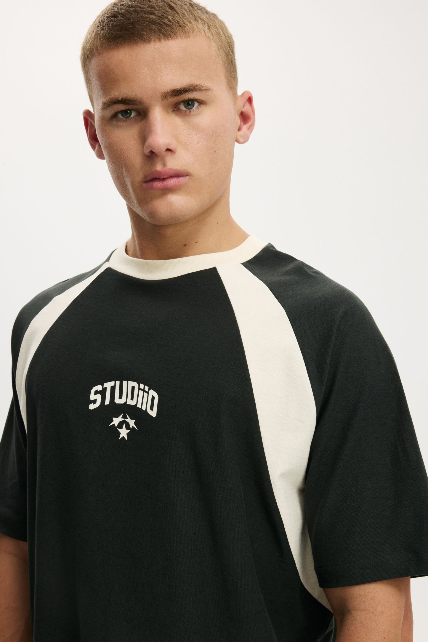 Cropped Fit Graphic T-Shirt