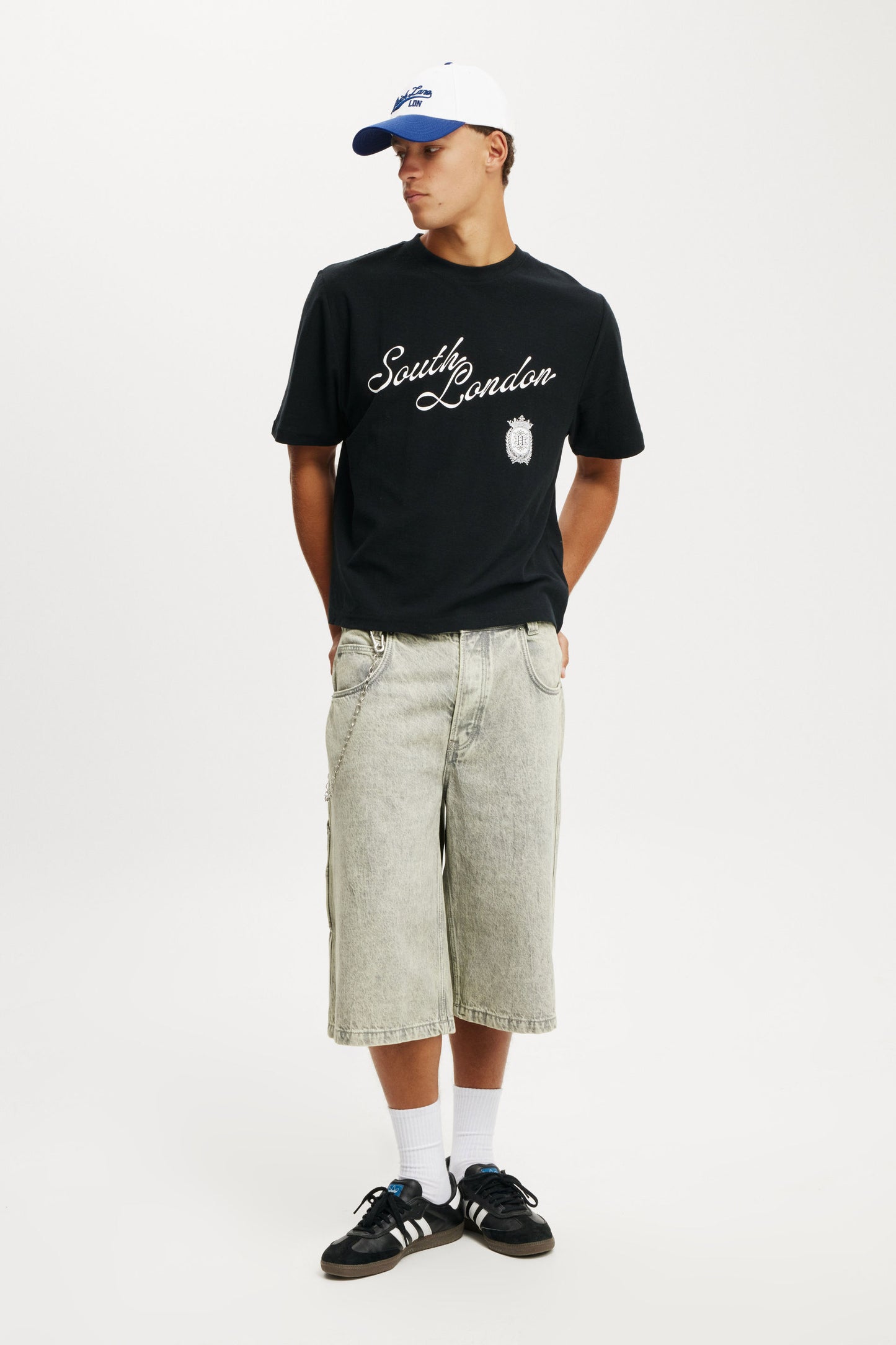 Cropped Fit Graphic T-Shirt