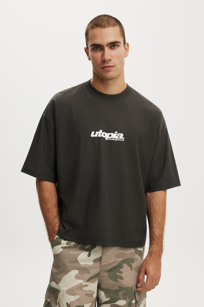 Cropped Fit Graphic T-Shirt