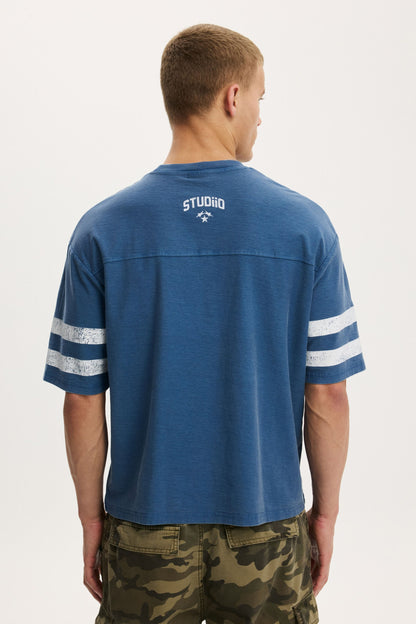 Cropped Fit Graphic T-Shirt