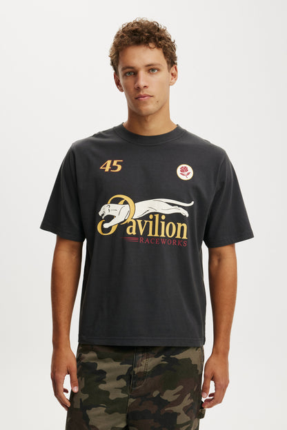 Cropped Fit Graphic T-Shirt