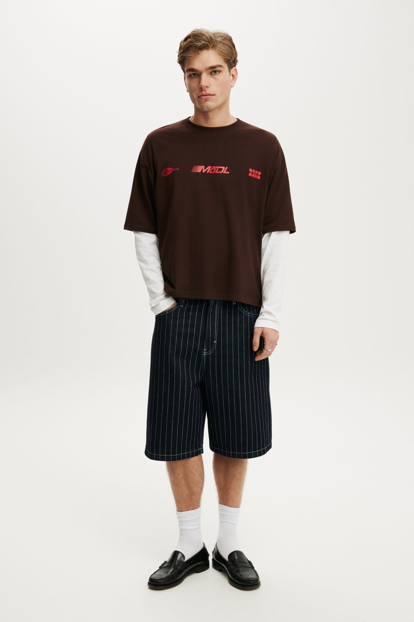 Cropped Fit Graphic T-Shirt