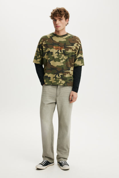 Cropped Fit Graphic T-Shirt