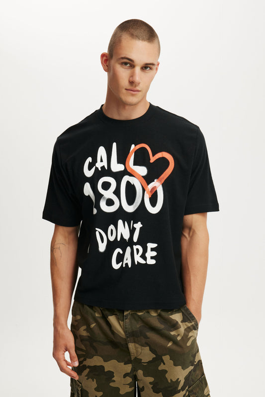 Cropped Fit Graphic T-Shirt